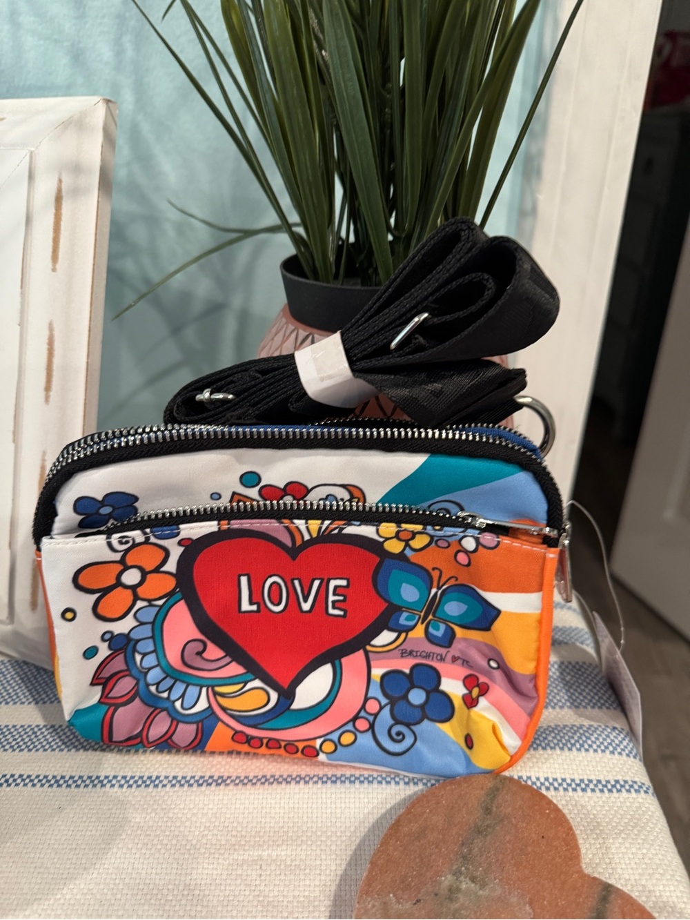 Brighton crossbody bag with a Colorful 'LOVE' Heart Print - Picture 2 of 14